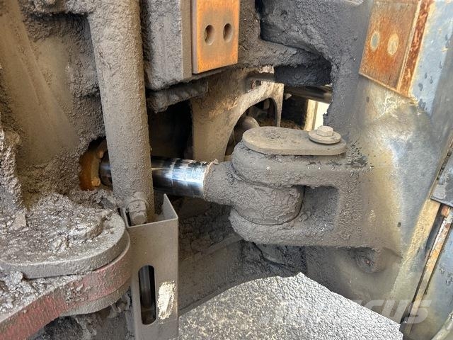 Komatsu HM400-2 Zglobni damperi