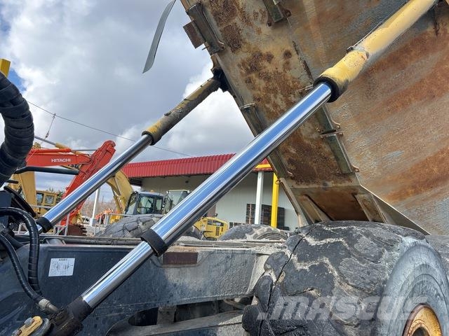 Komatsu HM400-2 Zglobni damperi