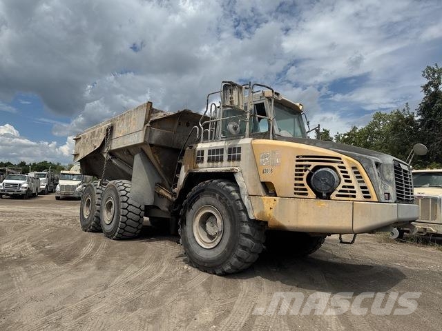 Komatsu HM400-2 Liigendraamiga pinnaseveokid
