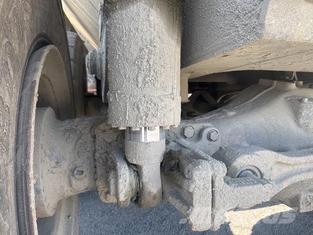 Komatsu HM400-3 ساحبات مفصلية