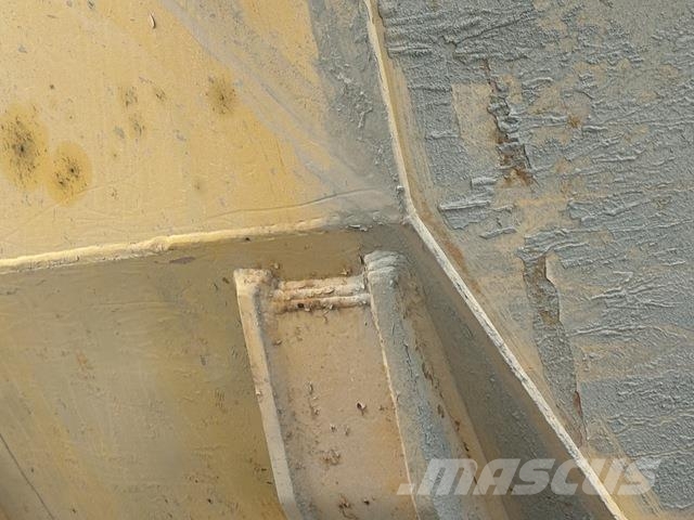 Komatsu HM400-3 ساحبات مفصلية