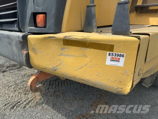 Komatsu HM400-3 ساحبات مفصلية