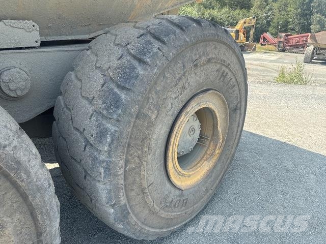Komatsu HM400-3 ساحبات مفصلية