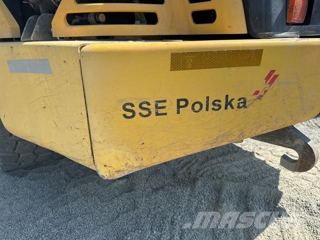 Komatsu HM400-3 ساحبات مفصلية