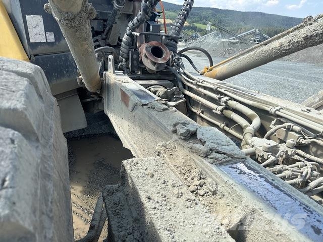 Komatsu HM400-3 ساحبات مفصلية