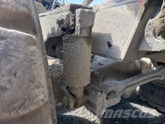 Komatsu HM400-3 ساحبات مفصلية