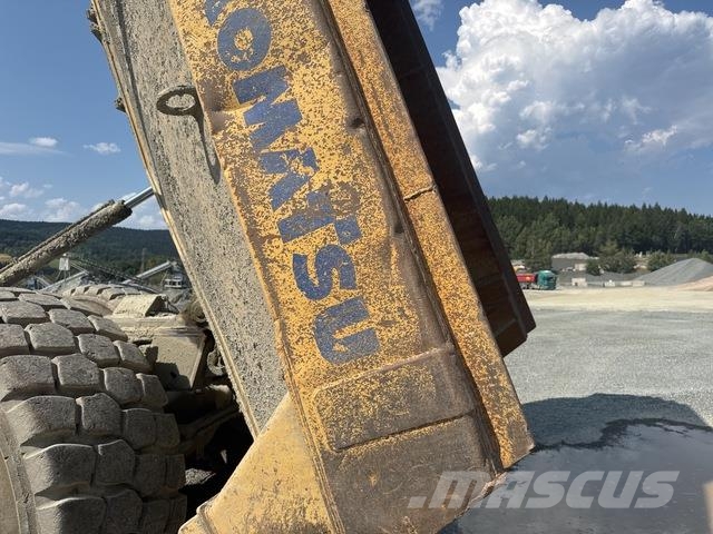 Komatsu HM400-3 ساحبات مفصلية