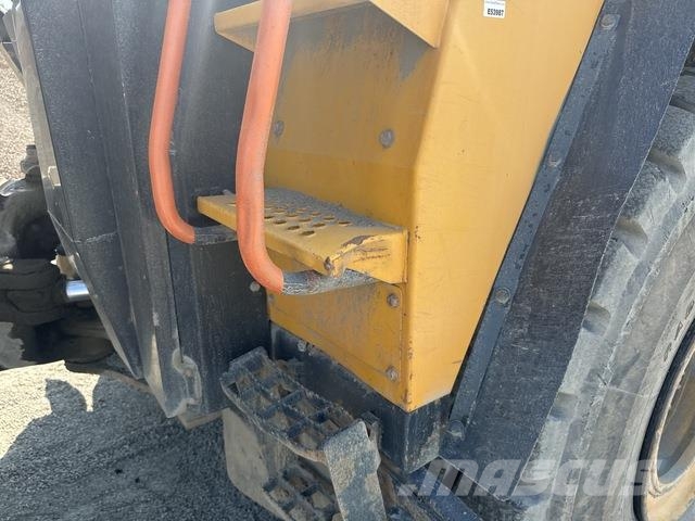 Komatsu HM400-3 ساحبات مفصلية