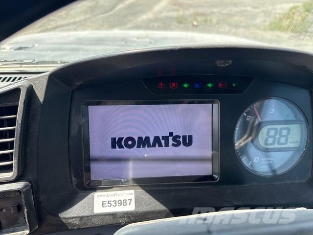 Komatsu HM400-3 ساحبات مفصلية