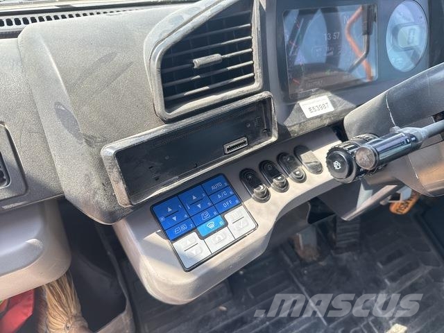 Komatsu HM400-3 ساحبات مفصلية