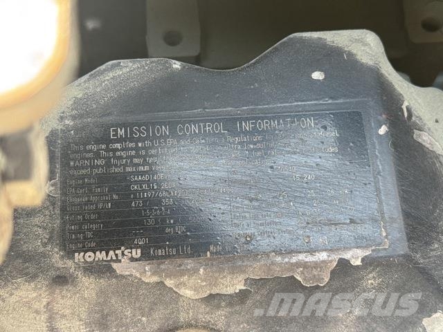 Komatsu HM400-3 ساحبات مفصلية