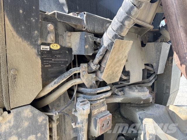 Komatsu HM400-3 ساحبات مفصلية