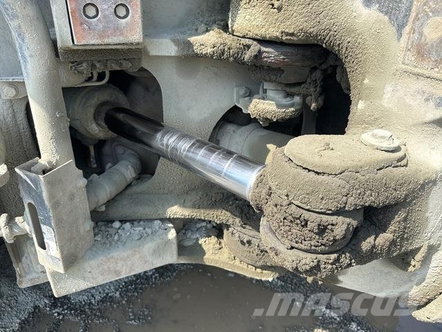 Komatsu HM400-3 ساحبات مفصلية