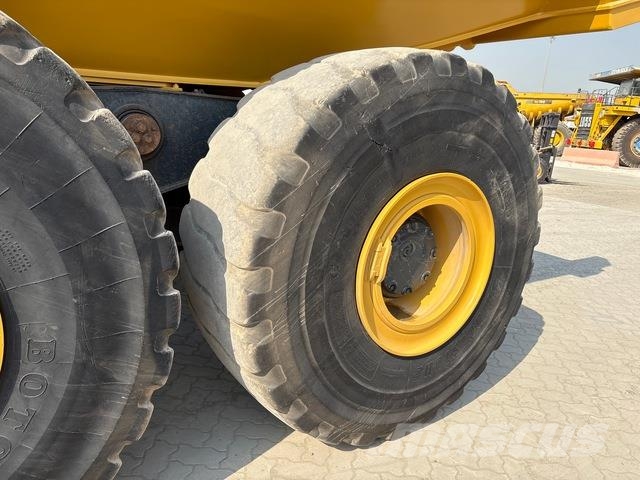 Komatsu HM400-3R Transportoare articulate