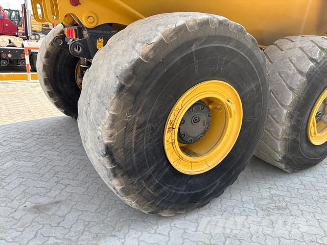 Komatsu HM400-3R Transportoare articulate