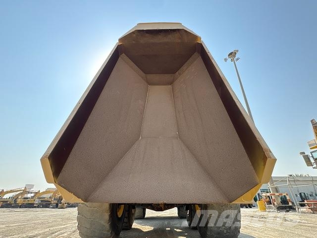 Komatsu HM400-3R Transportoare articulate
