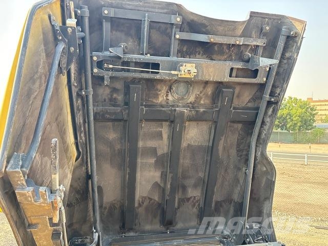 Komatsu HM400-3R Transportoare articulate