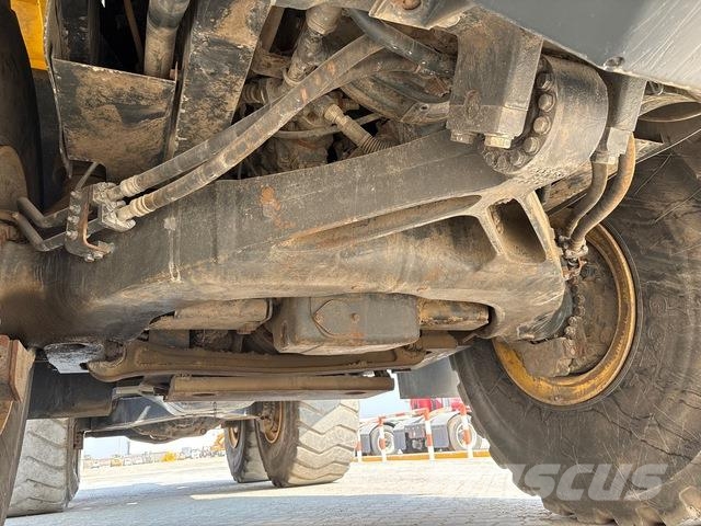 Komatsu HM400-3R Transportoare articulate