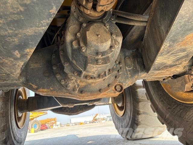 Komatsu HM400-3R Transportoare articulate