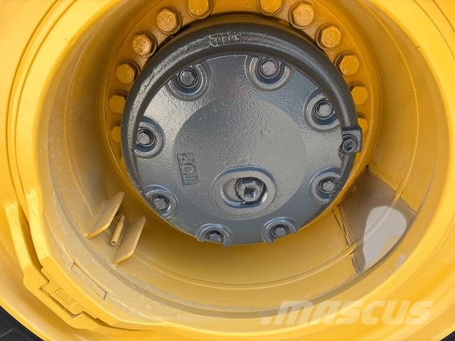 Komatsu HM400-3R Transportoare articulate