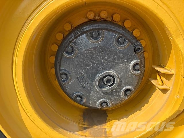 Komatsu HM400-3R Transportoare articulate