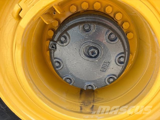 Komatsu HM400-3R Transportoare articulate