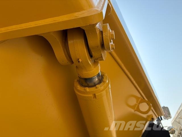Komatsu HM400-3R Transportoare articulate