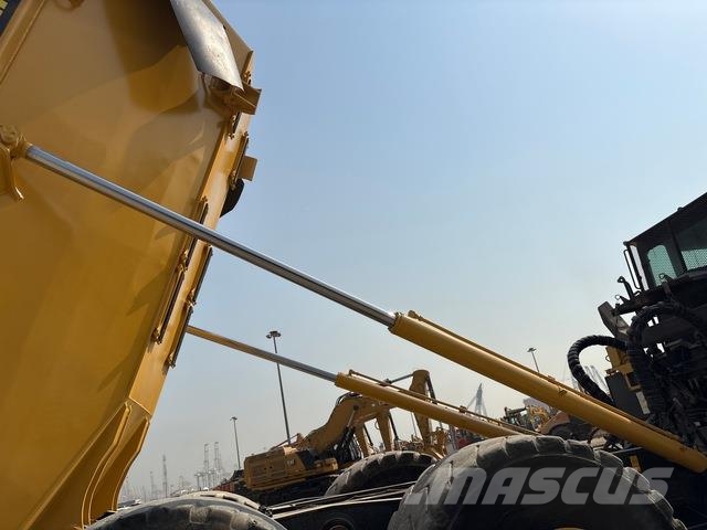 Komatsu HM400-3R Transportoare articulate