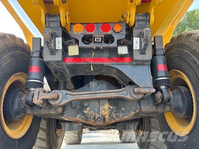 Komatsu HM400-3R Transportoare articulate