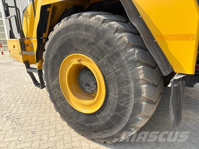 Komatsu HM400-3R Transportoare articulate