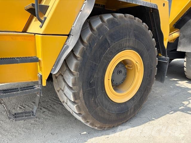 Komatsu HM400-3R Transportoare articulate