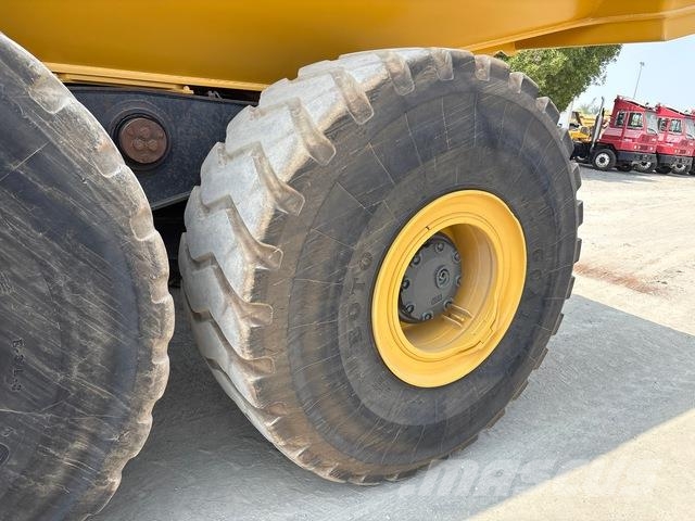 Komatsu HM400-3R Transportoare articulate