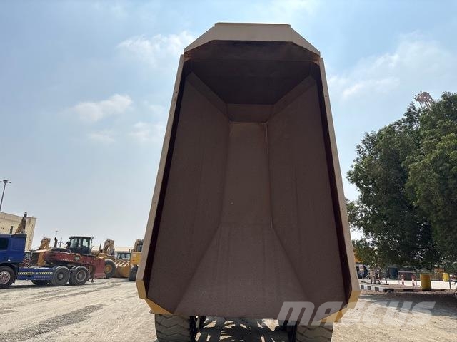 Komatsu HM400-3R Transportoare articulate
