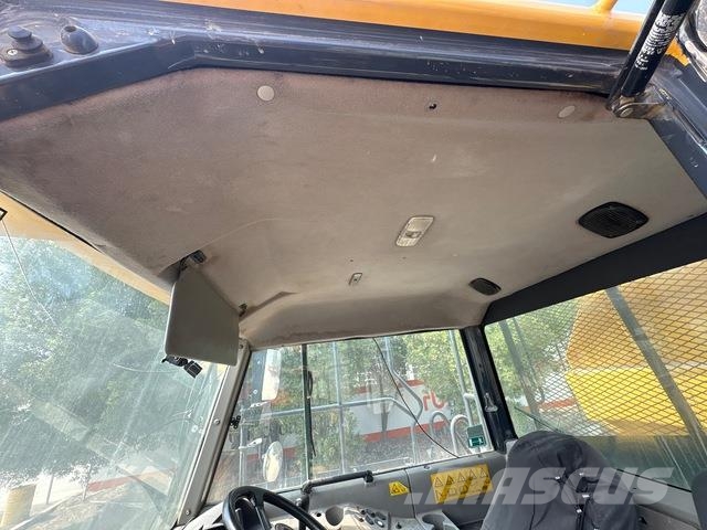 Komatsu HM400-3R Transportoare articulate