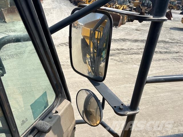 Komatsu HM400-3R Transportoare articulate