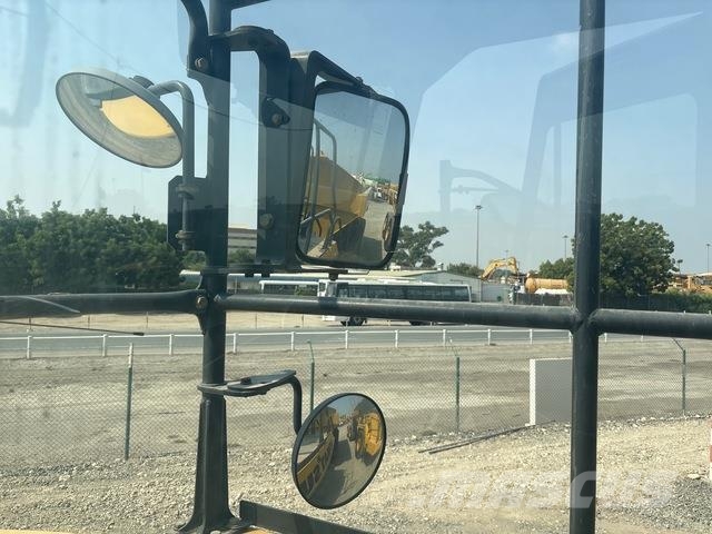 Komatsu HM400-3R Transportoare articulate