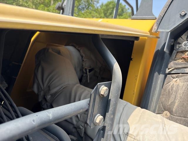 Komatsu HM400-3R Transportoare articulate