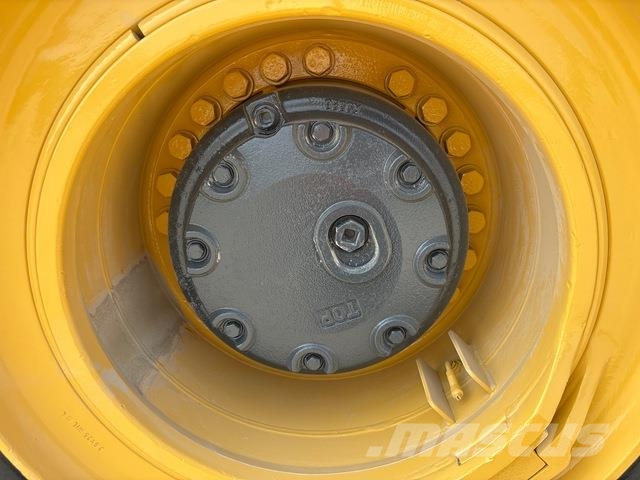 Komatsu HM400-3R Transportoare articulate