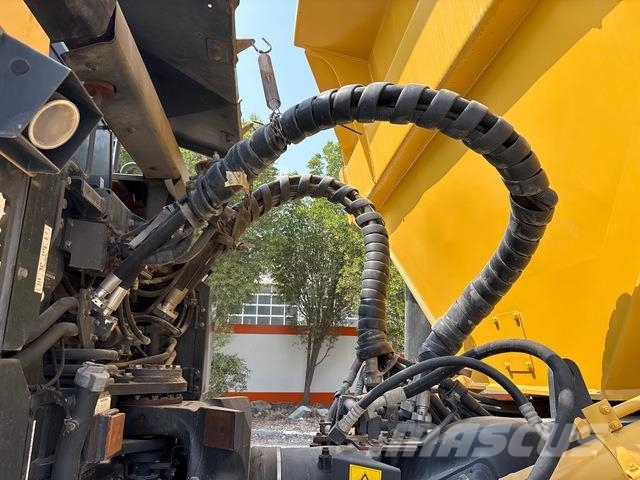 Komatsu HM400-3R Transportoare articulate