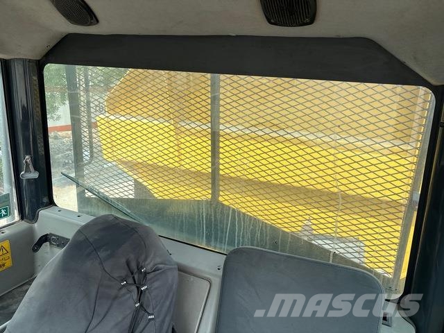 Komatsu HM400-3R Transportoare articulate