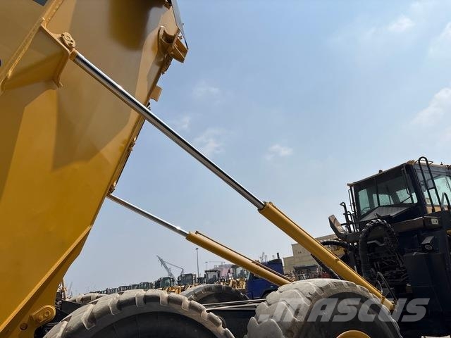 Komatsu HM400-3R Transportoare articulate