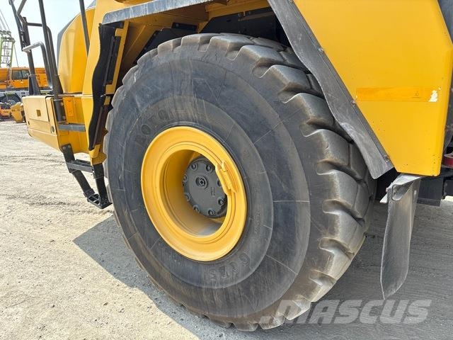 Komatsu HM400-3R Transportoare articulate