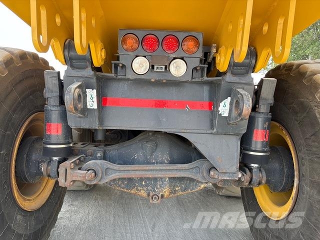 Komatsu HM400-3R Transportoare articulate