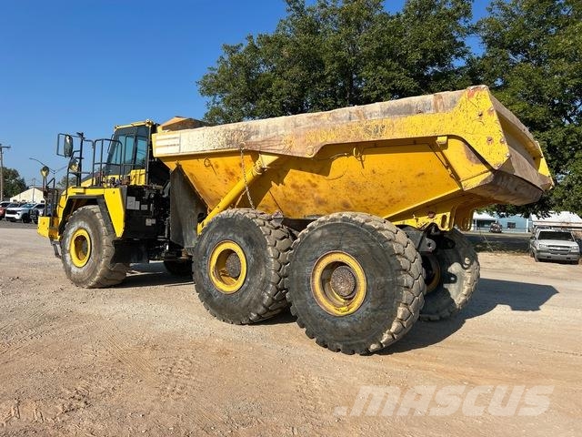 Komatsu HM400-5 Шарнирно-сочленённые самосвалы