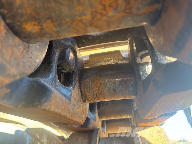 Komatsu PC1250-8 Crawler excavators