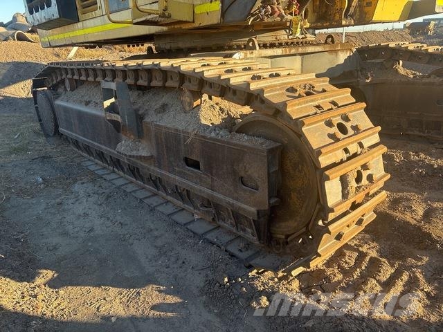 Komatsu PC1250-8 Crawler excavators