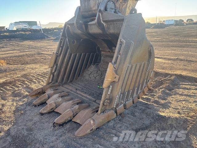 Komatsu PC1250-8 Crawler excavators