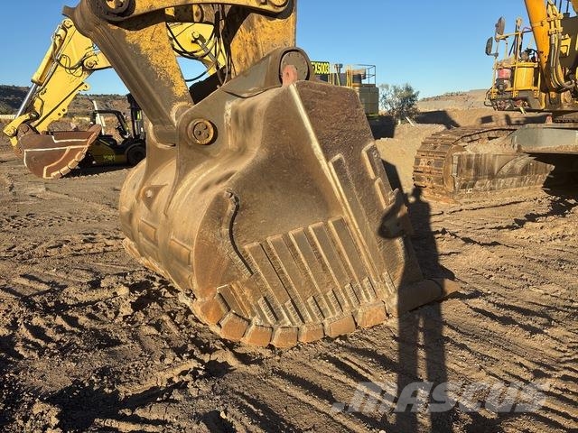 Komatsu PC1250-8 Crawler excavators