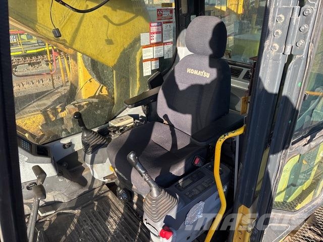 Komatsu PC1250-8 Crawler excavators