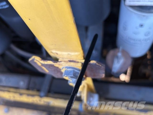 Komatsu PC1250-8 Crawler excavators